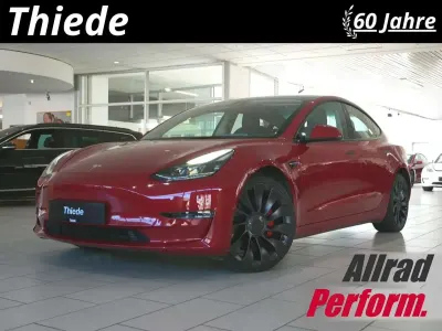 Usata Tesla Model 3 Performance 377 kW (513 CV) 2022 Rosso Berlina