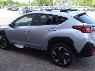 Neu Subaru Crosstrek Comfort 136 PS (100 kW) 2026 Ice silver SUV