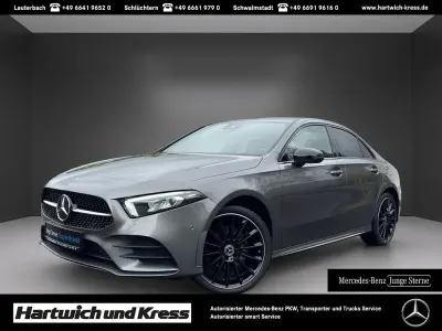 Gebraucht Mercedes A250 AMG line 218 PS (160 kW) 2022 Mountaingrau  met. Limousine