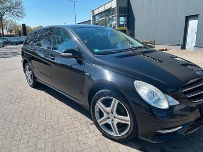 Usata Mercedes R350 AMG 224 CV (164 kW) 2010 Nero Monovolume