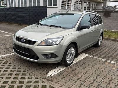 Gebraucht Ford Focus Titanium 145 PS (106 kW) 2009 Grau Limousine