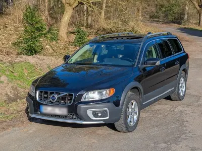 Usata Volvo XC70 185 CV (136 kW) 2010 Nero Station wagon