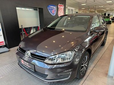 Grau Gebraucht 2016 VW Golf VII Allstar Limousine | 12.790 € (Fairer Preis)