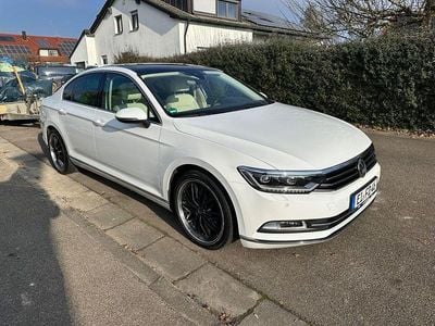 Gebraucht VW Passat Highline 179 PS (131 kW) 2018 Weiß Limousine