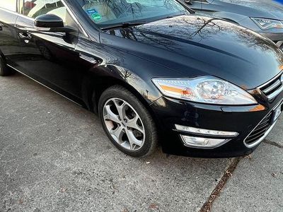Schwarz Gebraucht 2013 Ford Mondeo Titanium Limousine | 8.500 € (Teuer)