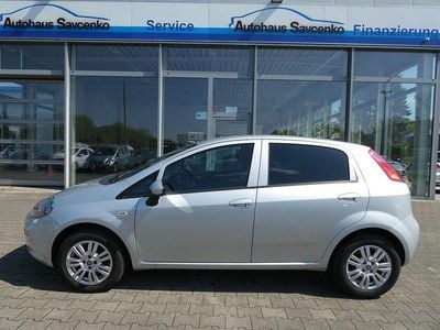 Second-hand Fiat Punto Basis 69 CP (50 kW) 2017 Argintiu Hatchback