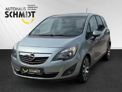 Gebraucht Opel Meriva Color Edition 120 PS (88 kW) 2011 Van / Kleinbus