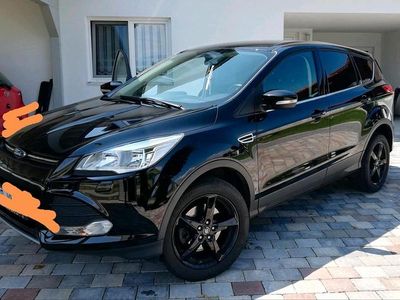 Gebraucht Ford Kuga 150 PS (110 kW) 2015 Schwarz SUV