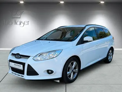 Gebraucht Ford Focus 125 PS (91 kW) 2013 Weiß Limousine