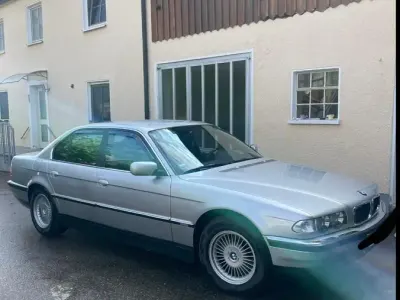 Gebraucht BMW 728 193 PS (141 kW) 2000 Grau Limousine