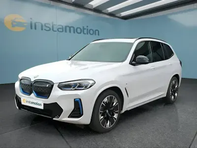 Gebraucht BMW iX3 Impressive 210 kW (286 PS) 2022 Weiß SUV