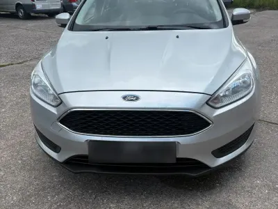 Gebraucht Ford Focus 100 PS (73 kW) 2017 Kombi