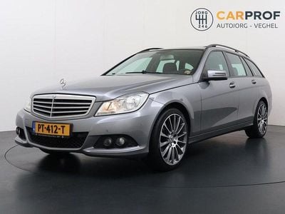 Gebraucht Mercedes C200 Business 136 PS (100 kW) 2012 Grau Kombi