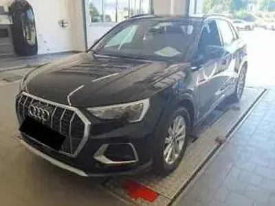 Gebraucht Audi Q3 Advanced Plus 150 PS (110 kW) 2022 Schwarz SUV