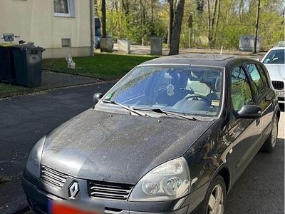 Gebraucht Renault Clio II 98 PS (72 kW) 2005 Schwarz Kleinwagen