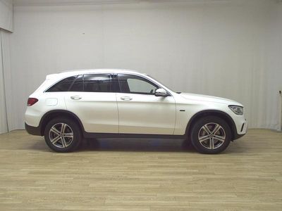 Gebraucht Mercedes GLC300e 320 PS (235 kW) 2021 Weiss SUV