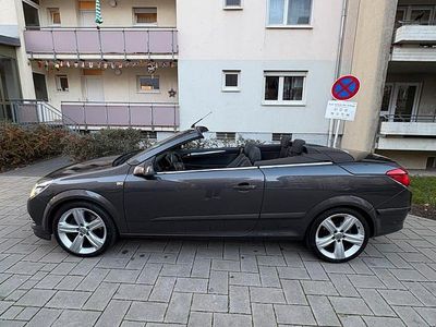 Gebraucht Opel Astra Cabriolet 150 PS (110 kW) 2009 Grau Cabrio