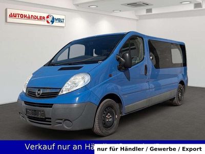 Second-hand Opel Vivaro 90 CP (66 kW) 2013 Albastru Monovolum