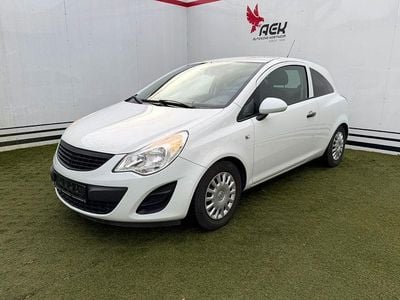 Gebraucht Opel Corsa Selection 87 PS (63 kW) 2012 Weiß Kleinwagen