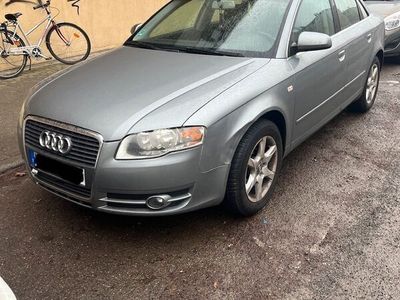 gebraucht Audi A4 2.0 Automatik