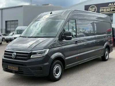 Gebraucht VW Crafter 140 PS (102 kW) 2023 Grau Van