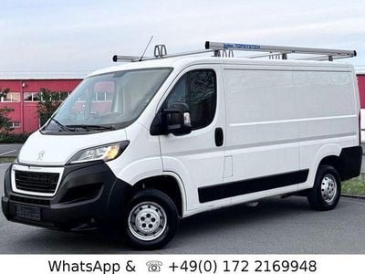 Second-hand Peugeot Boxer 131 CP (96 kW) 2019 Albastru Van