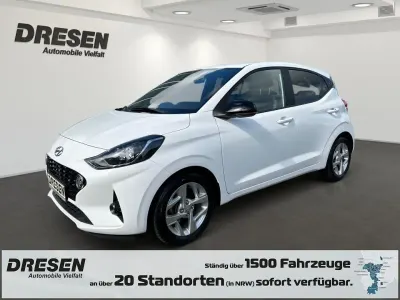 Gebraucht Hyundai i10 GO! 67 PS (49 kW) 2023 Weiss Kleinwagen