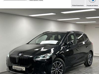 Gebraucht BMW 220 M Sport 163 PS (119 kW) 2025 Saphirschwarz Van / Kleinbus