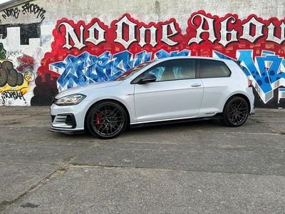 Gebraucht VW Golf GTI 300 PS (220 kW) 2019 Weiß Coupé