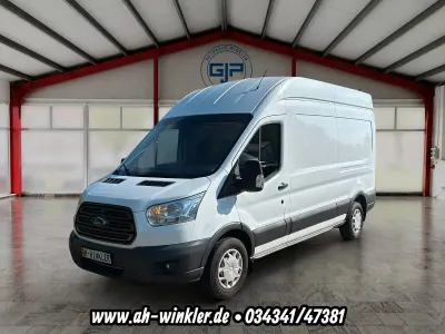 Gebraucht Ford Transit Trend 170 PS (125 kW) 2018 Weiß Van / Kleinbus
