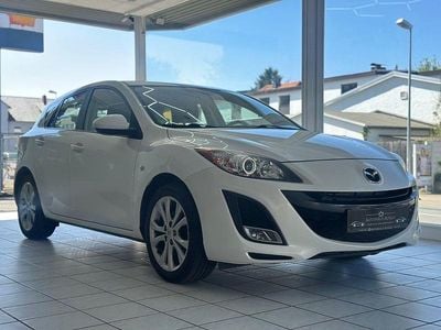 Second-hand Mazda 3 Edition 105 CP (77 kW) 2011 Alb Berlinǎ