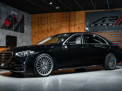 Gebraucht Mercedes S450 367 PS (269 kW) 2025 Schwarz Limousine