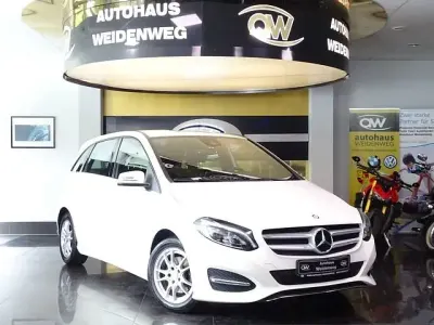 Gebraucht Mercedes B180 122 PS (89 kW) 2016 Calcitweiss Van / Kleinbus