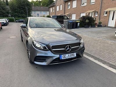 Mercedes E200