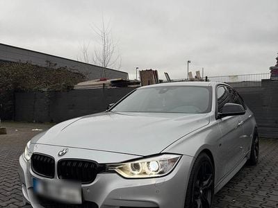 Gebraucht BMW 328 M Sport 245 PS (180 kW) 2013 Silber Limousine