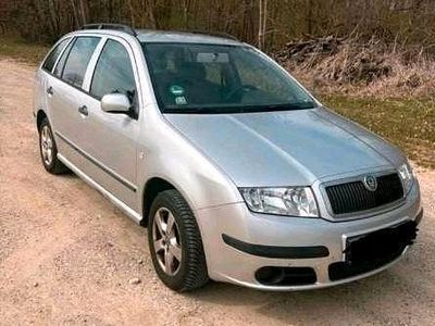 Używany Skoda Fabia 75 KM (55 kW) 2006 Szary Kombi