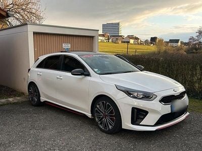 Gebraucht Kia Ceed GT GT 204 PS (150 kW) 2018 Weiß Limousine
