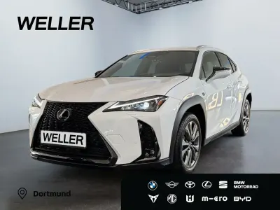 Nouă Lexus UX 300h Sport Design Packet 199 CP (146 kW) 2025 Alb SUV