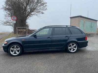 Gebraucht BMW 318 116 PS (85 kW) 2005 Blau Kombi