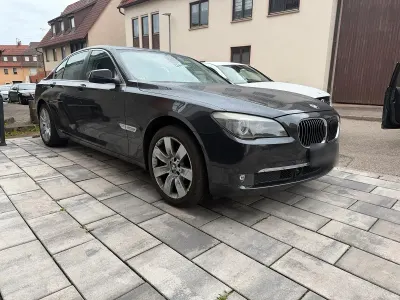 Gebraucht BMW 730 245 PS (180 kW) 2009 Schwarz Limousine