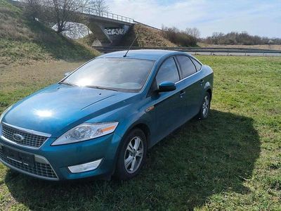 Gebraucht Ford Mondeo 160 PS (117 kW) 2008 Blau Limousine