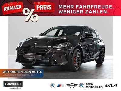 Neu BMW M135 Efficient Dynamics 300 PS (220 kW) 2026 Black sapphire Kleinwagen