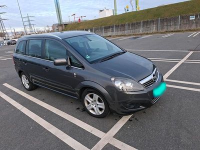 Gebraucht Opel Zafira 125 PS (91 kW) 2010 Grau Van / Kleinbus