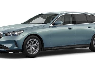 Gebraucht BMW 520 Comfort Edition 197 PS (144 kW) 2025 Grün Kombi