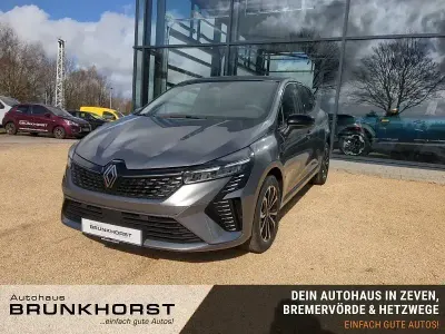 Gebraucht Renault Clio Techno 90 PS (66 kW) 2025 Dolomitgrau Kleinwagen