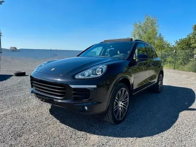 Gebraucht Porsche Cayenne S E-Hybrid Platinum Edition 333 PS (244 kW) 2017 Schwarz SUV