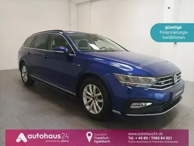 Gebraucht VW Passat Business 150 PS (110 kW) 2021 Blau Kombi
