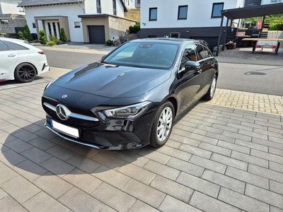 Mercedes CLA180 Shooting Brake
