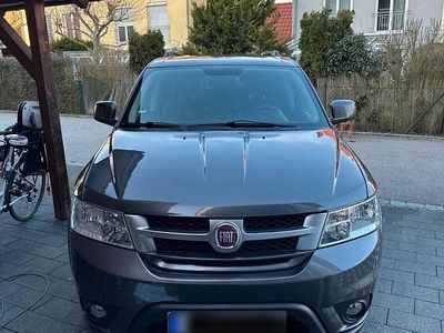 Gebraucht Fiat Freemont 136 PS (100 kW) 2016 Grau SUV