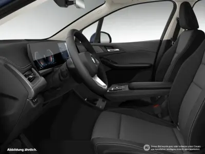 Gebraucht BMW 220 Active Tourer 150 PS (110 kW) 2025 Grau Van / Kleinbus
